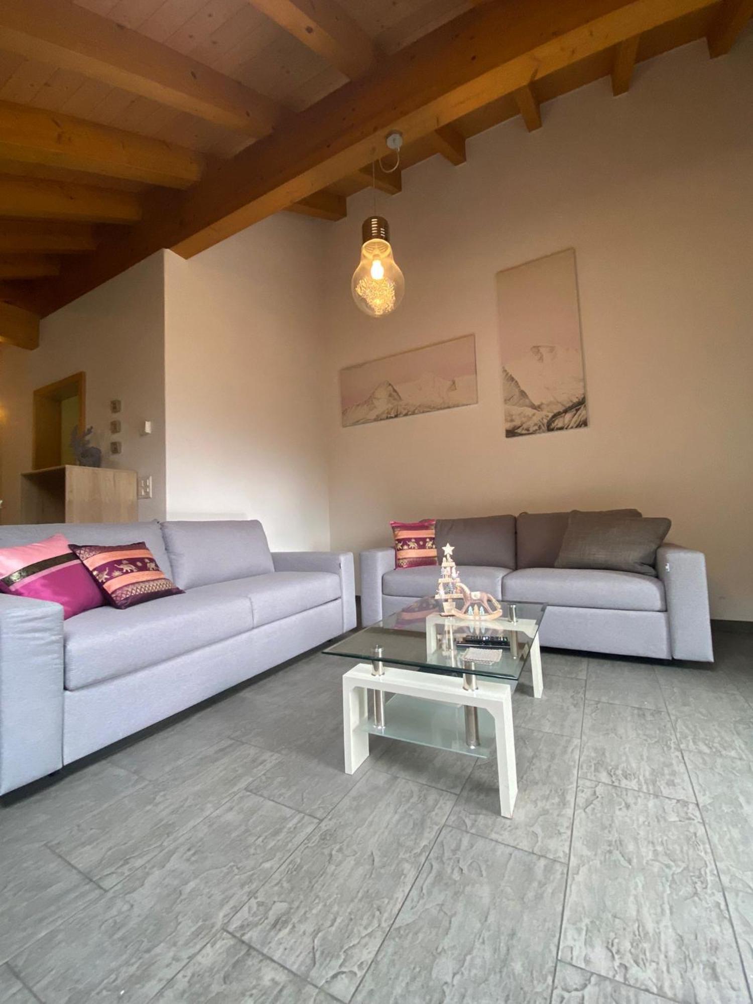 Charming Penthouse Apartment *
